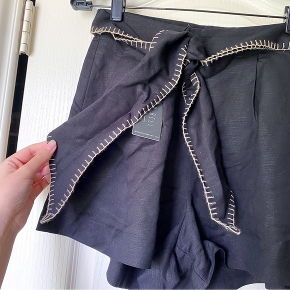 Hunter Bell Shorts Ashton Linen Lightweight Belt Tie High-Waisted Onyx 0 NWT - Picture 3 of 7